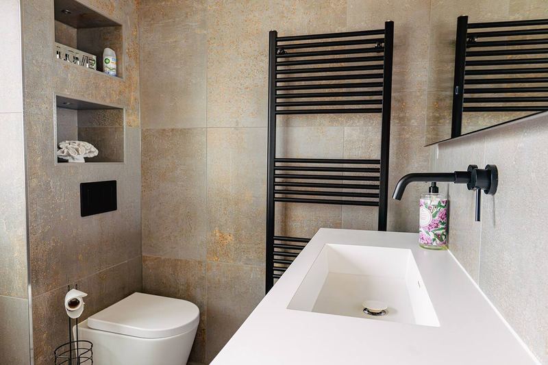 Bathroom at The Old Poultry Shed — The House and Pod