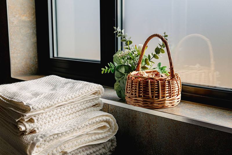 Bathroom at The Old Poultry Shed — The House and Pod